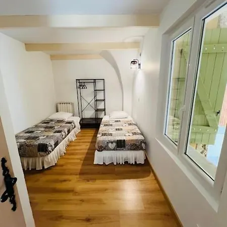 بيت للعطل Le Mas De Novis Vieux Mas Du Xviiie Siecle *