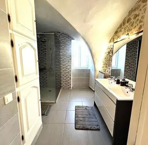 Le Mas De Novis Vieux Mas Du Xviiie Siecle Feriehus *